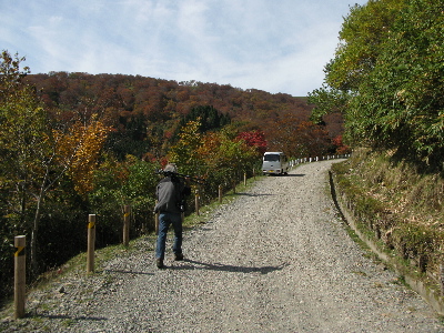 三脚を担いでいい感じ