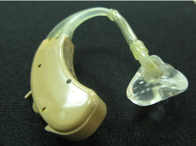 補聴器.jpg