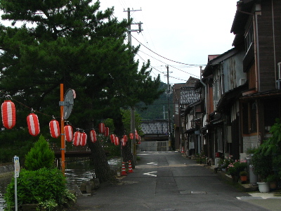 川沿いに一箇所